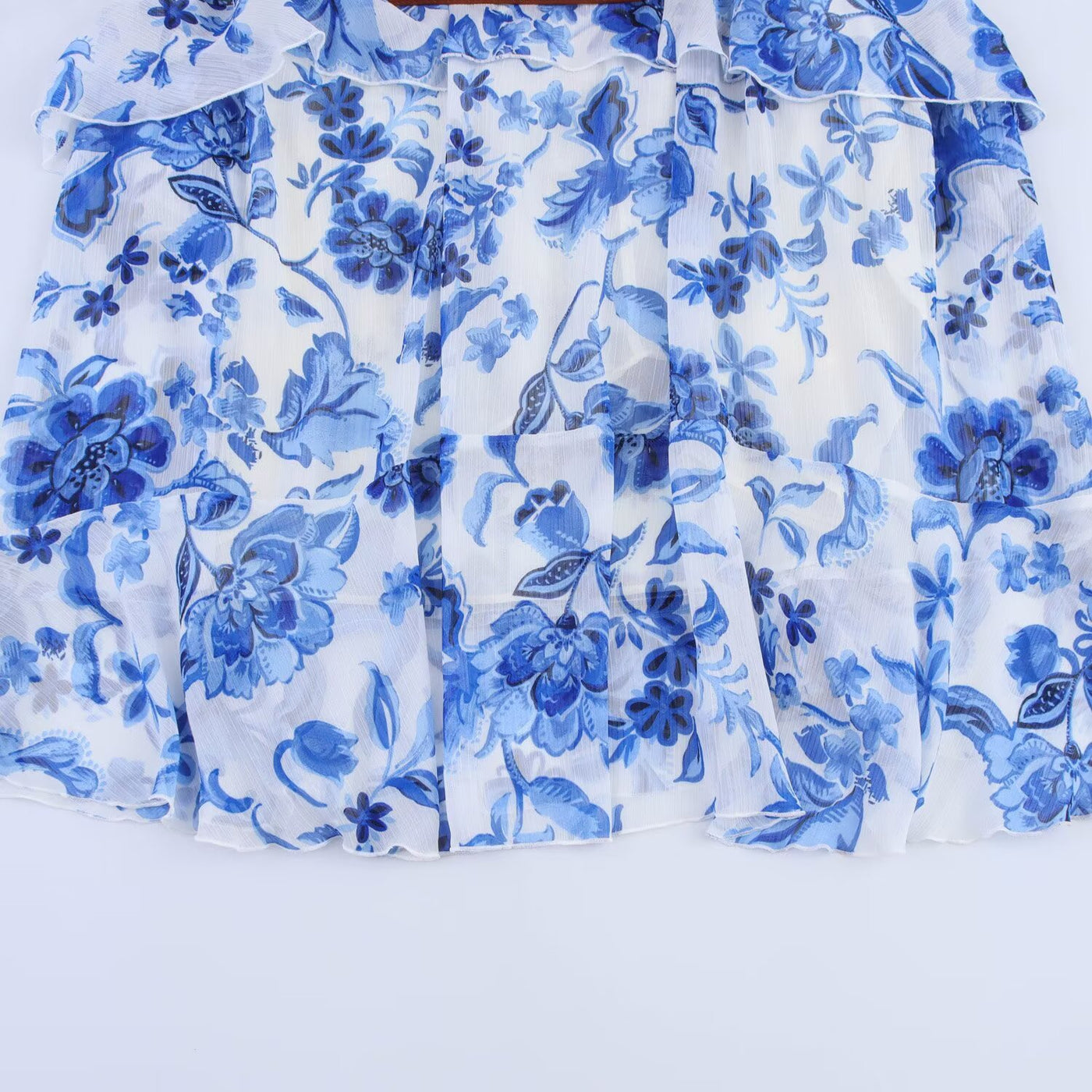 V-neck belt with black fungus edging printed dress for women