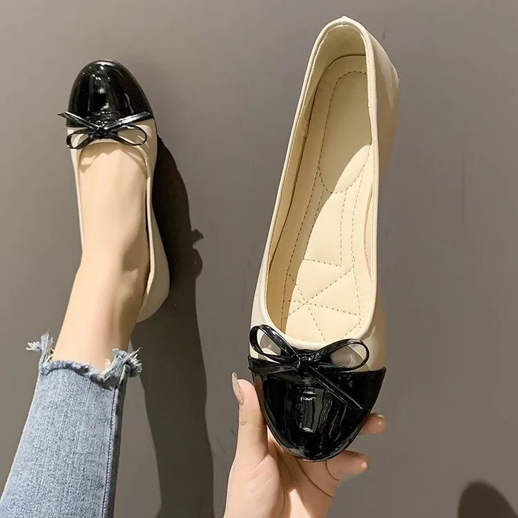 Flat bottomed shallow mouth bean shoes with round toe and simple French bow single shoes